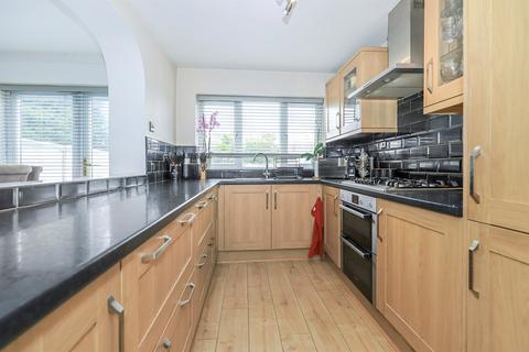 5 bedroom detached house for sale, Cannock Road, Featherstone, Wolverhampton