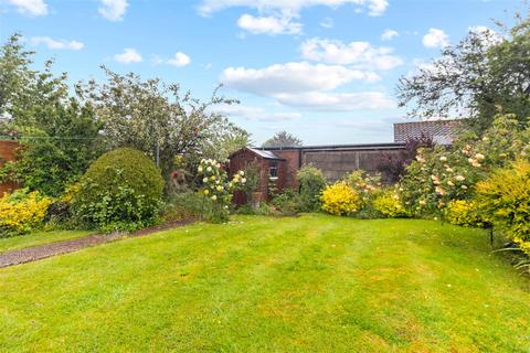 2 bedroom semi-detached bungalow for sale, Gosford Way, Polegate BN26