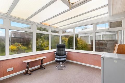 2 bedroom semi-detached bungalow for sale, Gosford Way, Polegate BN26