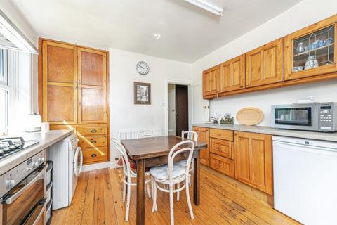 3 bedroom detached house for sale, Stonefield Avenue, HUDDERSFIELD