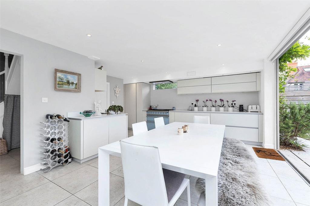 House in Cambridge, Romsey - View 2