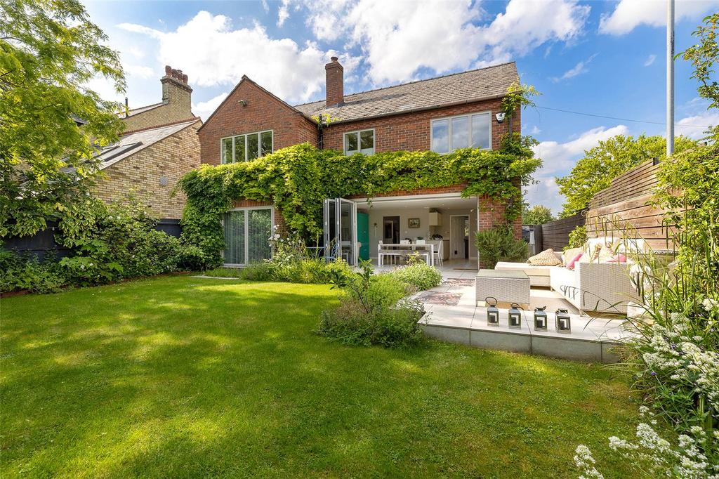 House in Cambridge, Romsey - View 4