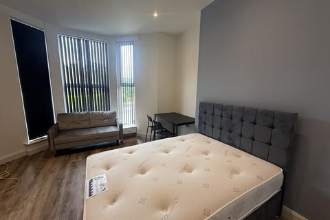 1 bedroom apartment to rent, Birkby Lodge Road, HUDDERSFIELD