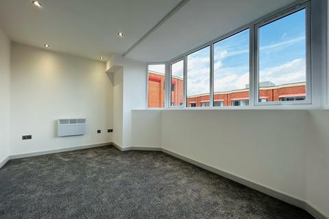 1 bedroom apartment to rent, St. Stephens House, Redditch, B97