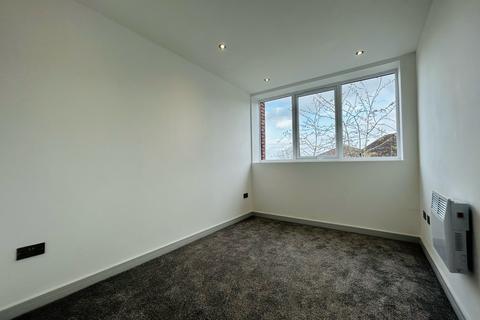 1 bedroom apartment to rent, St. Stephens House, Redditch, B97
