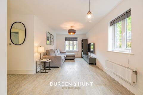 undefined, Five Oaks Lane, Chigwell, IG7