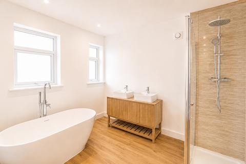 5 bedroom detached house for sale, Boxwell Park, Bodmin, Cornwall, PL31