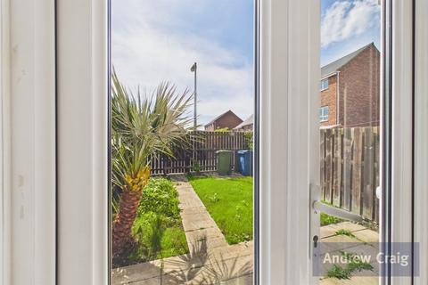 3 bedroom terraced house for sale, North Street, Jarrow