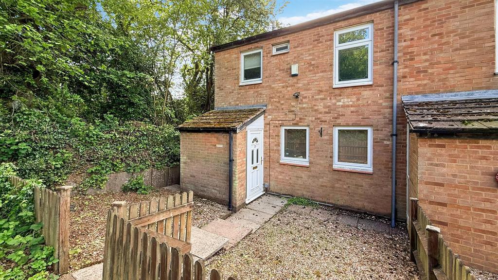 2 bedroom end of terrace house for sale