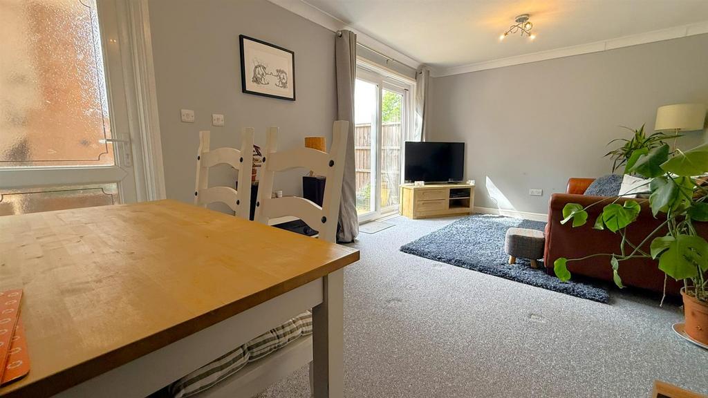 House in Birmingham, Kings Norton, West Midlands - View 2