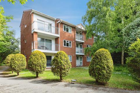 1 bedroom flat for sale, Dean Park Road, Bournemouth