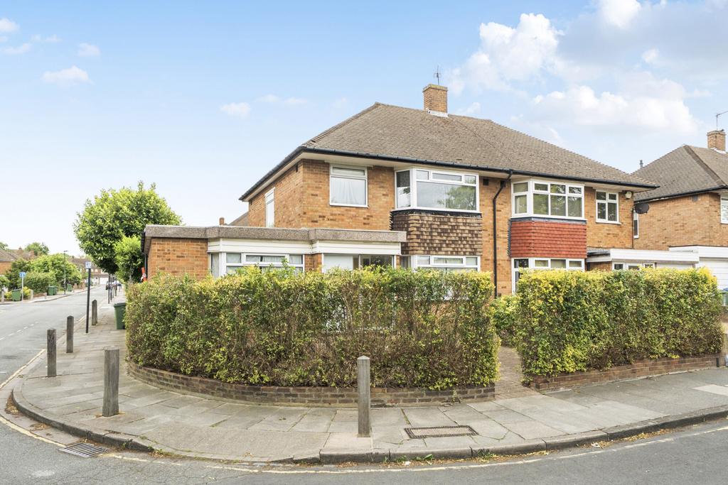 Detached house exterior