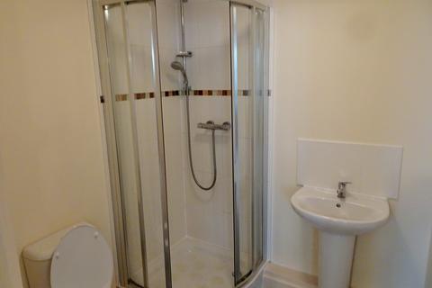 Studio to rent, Corporation Street, Taunton, TA1