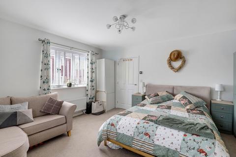 1 bedroom flat for sale, Nicholson Close, Nottingham NG5