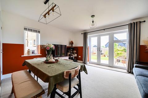 2 bedroom semi-detached house for sale, Canitz Way, Winchester, SO22