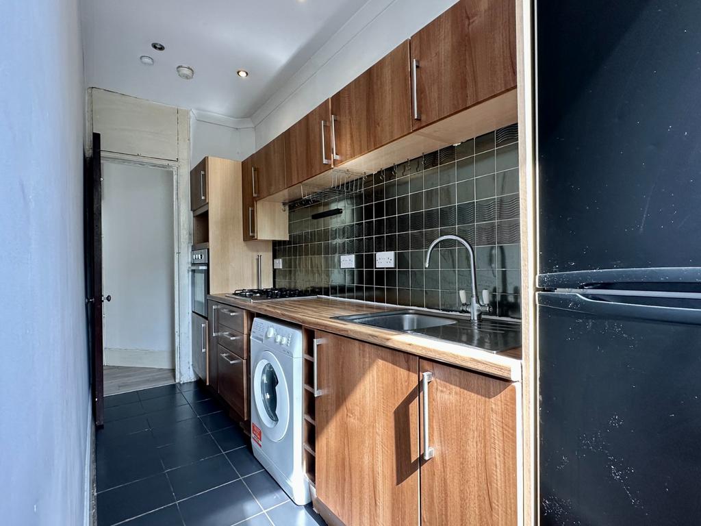Minard Road, Glasgow, G41 - View 4