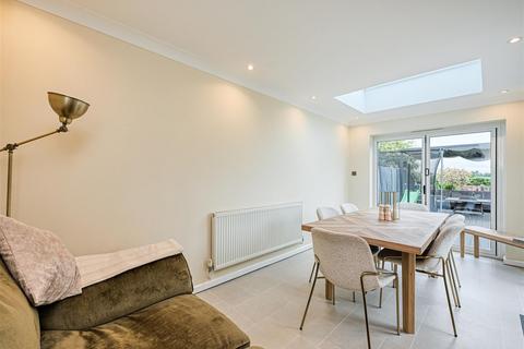5 bedroom detached house for sale, 23 Windsor Road, Pattingham, Wolverhampton, WV6 7DR