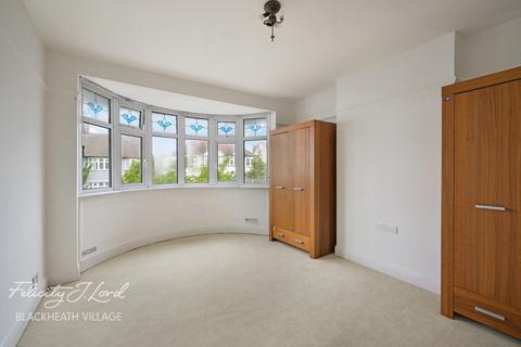 Broad Walk, London SE3