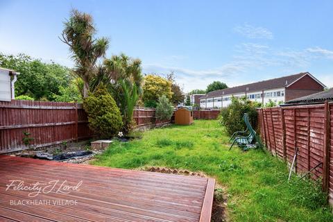 Broad Walk, London SE3