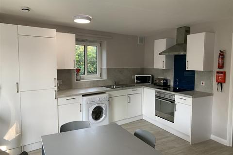 4 bedroom house share to rent, College Road, Canterbury CT1