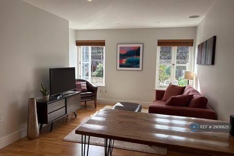2 bedroom flat to rent, Norwood Road, London, SE24