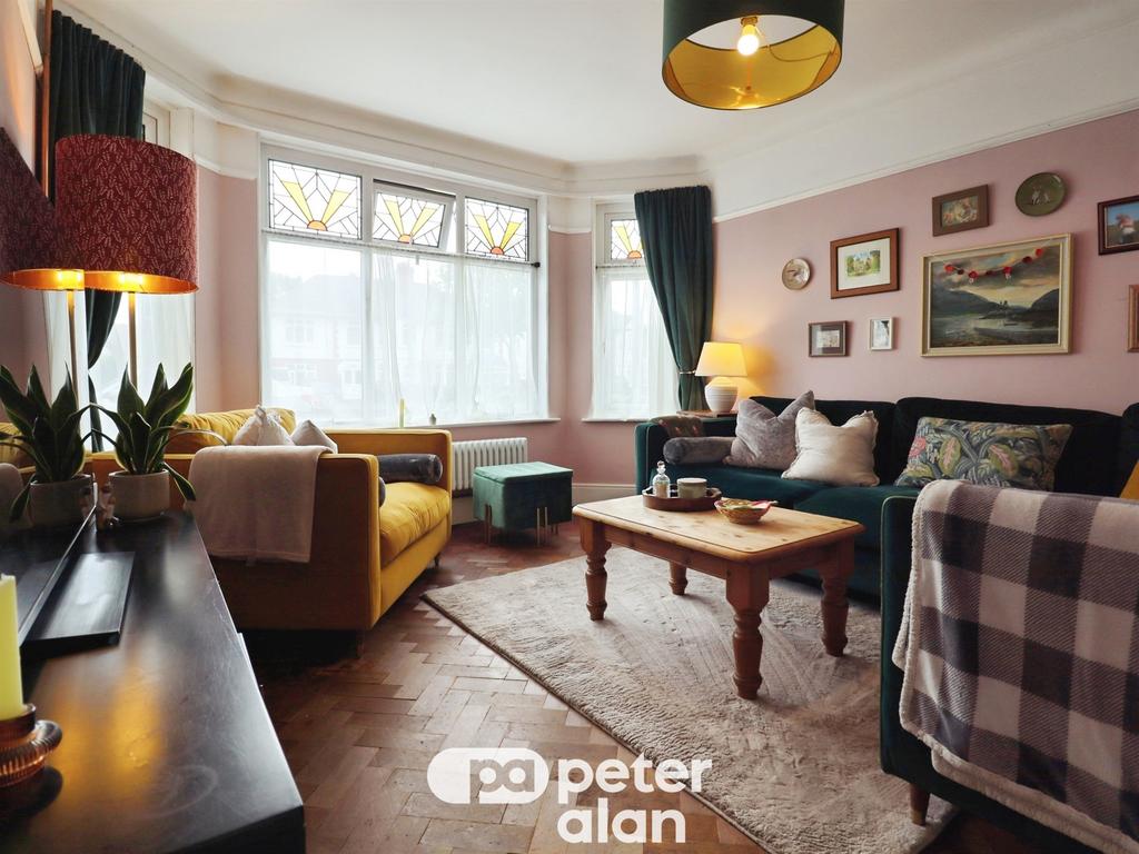 Manor Way, CARDIFF - View 3