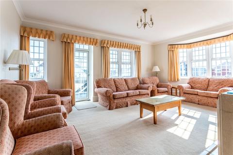 7 bedroom detached house for sale, Coast Road, Littlestone, New Romney, Kent, TN28