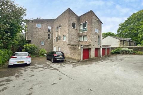 Ground floor flat - Lister Lane, Bradford BD2