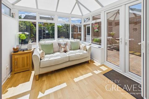 3 bedroom detached house for sale, Raglan Drive, Gedling, Nottingham