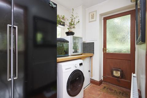 4 bedroom detached house for sale, Matthews Close, Rushton