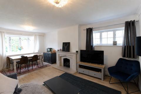 2 bedroom detached bungalow for sale, Fir Tree Close, Wigston, LE18
