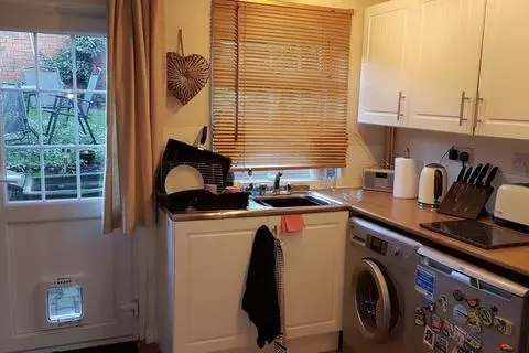 1 bedroom cottage to rent - Skats 5