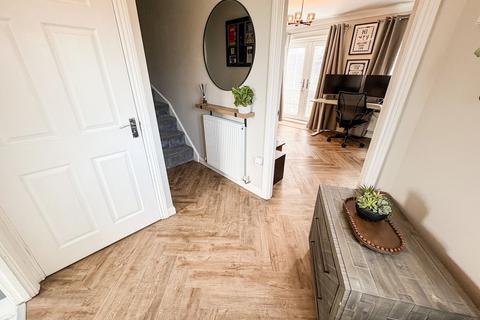 3 bedroom semi-detached house for sale, Grosvenor Place, Blyth NE24
