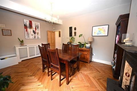 5 bedroom semi-detached house for sale, Metchley Lane, Birmingham B17