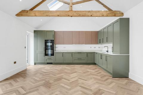3 bedroom barn conversion for sale, Milton Keynes MK17