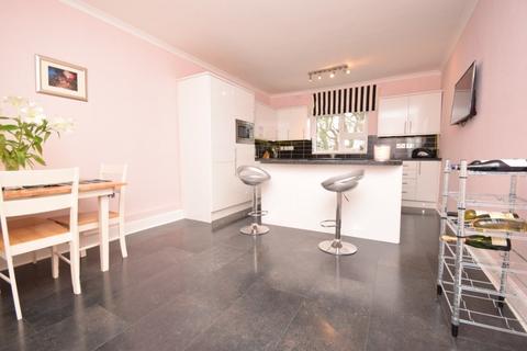 2 bedroom property to rent, Woodhall Road, Edinburgh, Midlothian, EH13