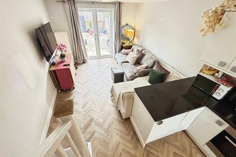 1 bedroom terraced house for sale, Heather Road, Oxfordshire OX26