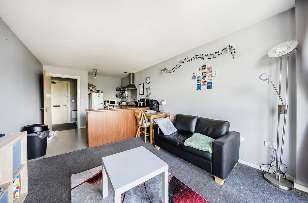 Apartment in Manchester, City Centre - View 4