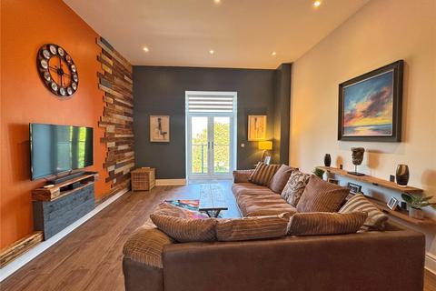 3 bedroom terraced house for sale, Blackburn Road, Haslingden, Rossendale, BB4