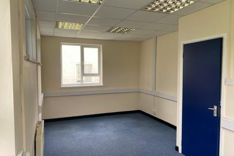 Warehouse to rent, Oak Dr Hartlebury DY10 4JB
