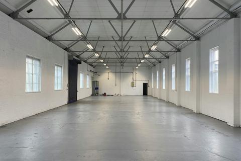 Warehouse to rent, Hartlebury Trading Estate Hartlebury DY10 4JB