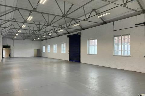 Warehouse to rent, Hartlebury Trading Estate Hartlebury DY10 4JB