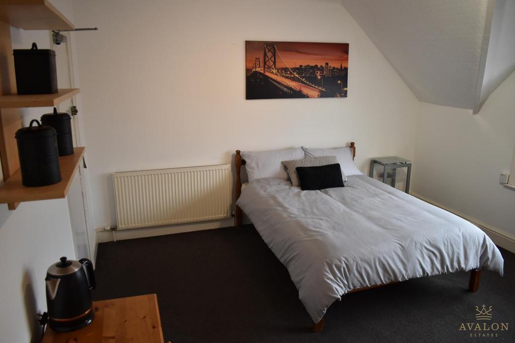 House in Bournemouth, Boscombe - View 5