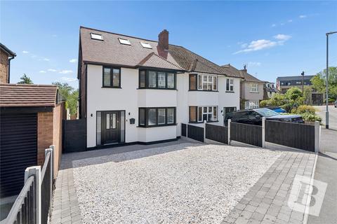 Westbury Drive, Brentwood, Essex, CM14