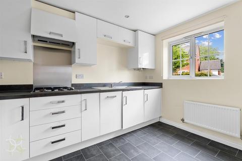 3 bedroom semi-detached house for sale, Sunset Way, Evesham WR11