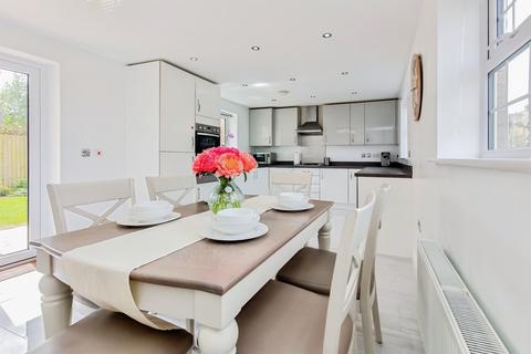 4 bedroom detached house for sale, Kingsdown Drive, Stamford