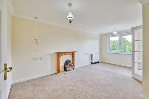 1 bedroom flat for sale, Rosy Cross, Tamworth, Staffordshire, B79