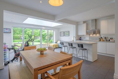 4 bedroom semi-detached house for sale, Wentworth Road, Birmingham