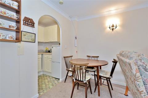 1 bedroom apartment for sale, Mount Hermon Road, Woking, Surrey, GU22
