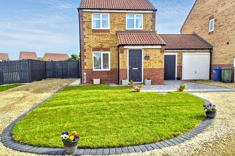3 bedroom detached house for sale, Rollyway Gardens, Hutton Park, Blyth, Northumberland, NE24 5BH